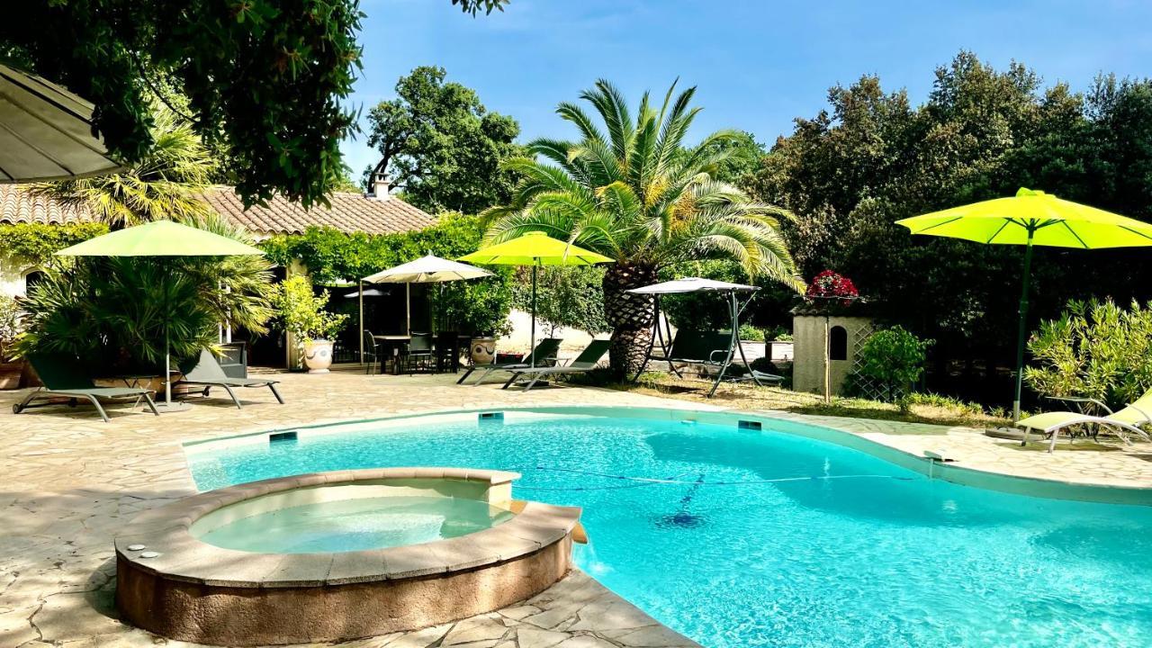 Bed and Breakfast Santolines En Provence Пьолан Экстерьер фото